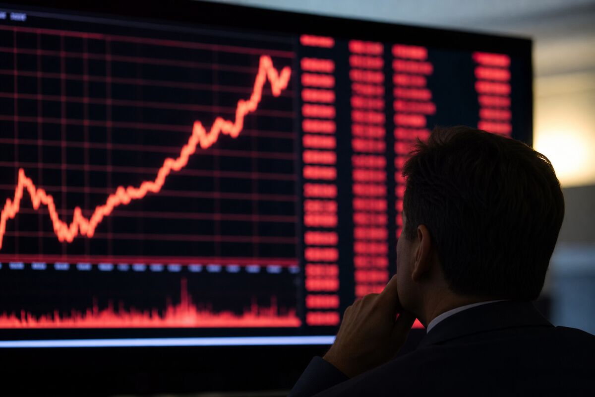 Penguin Solutions Rises as Takeover Chatter Puts Tech Infrastructure Name in Focus