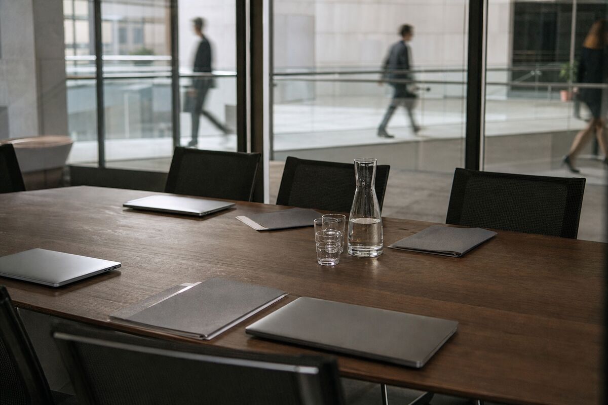 PayPal Pauses Venture Portfolio Sale, Leaving Investors Waiting for Strategic Clarity